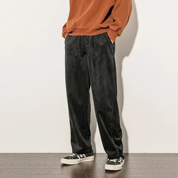 Finn | Corduroy broek voor heren in de kleur Zwart voor heren in stijl ideaal voor de herfst.