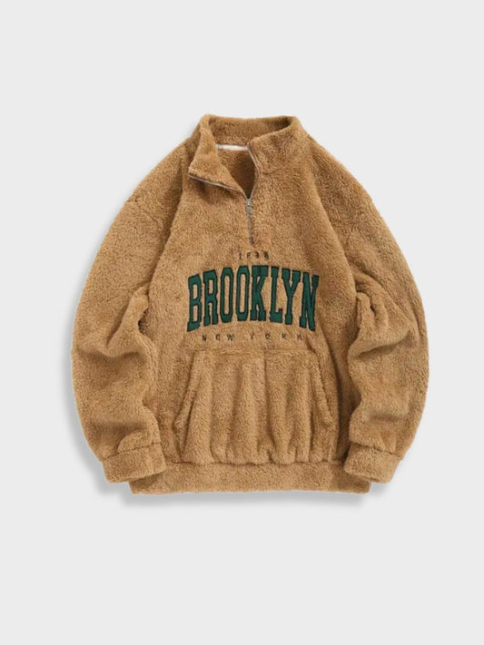 Fluffy NY Brooklyn Zipper in de kleur Bruin voor dames in Lounge stijl ideaal voor de herfst.