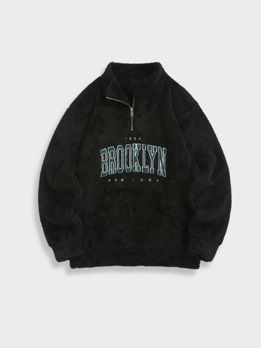 Fluffy NY Brooklyn Zipper in de kleur Zwart voor dames in Lounge stijl ideaal voor de herfst.