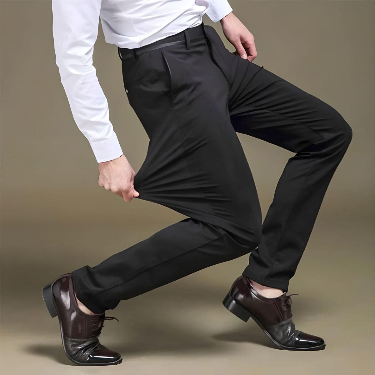 Harry | Stretch Comfortbroek in de kleur Zwart voor heren in stijl ideaal voor de winter