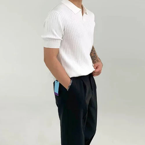 James | Ribgebreid katoenen poloshirt in de kleur Wit voor heren in Smart-casual stijl ideaal voor de herfst.