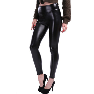 Jasmijn | Comfortabele leren legging voor vrouwen in de kleur Zwart voor dames in stijl ideaal voor de herfst.