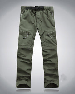 Ontdek de veelzijdige Jasper afritsbroek, de perfecte mix van comfort en functionaliteit, speciaal ontworpen als outdoor kleding voor heren. Deze broek is ideaal voor diverse activiteiten, van het bewandelen van paden tot het verkennen van nieuwe steden. De broek biedt een comfortabele pasvorm, premium kwaliteit en is praktisch voor verschillende weersomstandigheden. Met de mogelijkheid om eenvoudig te wisselen tussen een lange broek en shorts, ben je altijd optimaal gekleed.