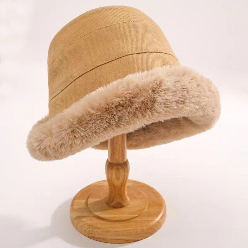 Klara | Klassiek & stijlvol winter vissershoedje in de kleur Caramel voor dames in Heritage stijl ideaal voor de winter