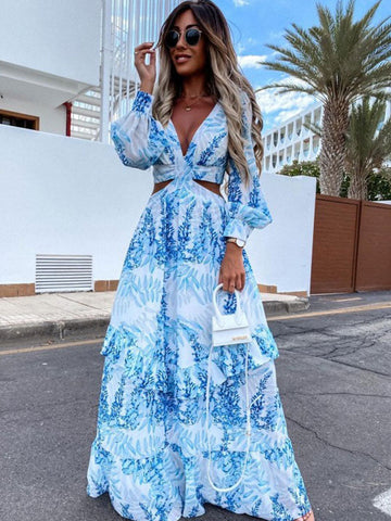 Laura | Kleurrijke maxi-jurk met uitsnijdingen in de kleur Blauw voor dames in stijl ideaal voor de lente.