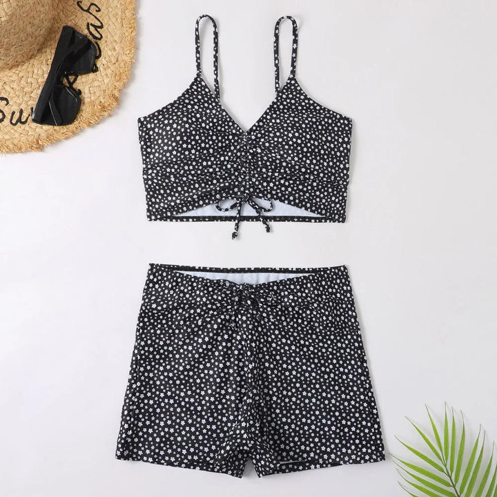 Lia | Schattige & trendy bloemen bikini in de kleur Groen voor dames in Beach stijl ideaal voor de zomer.