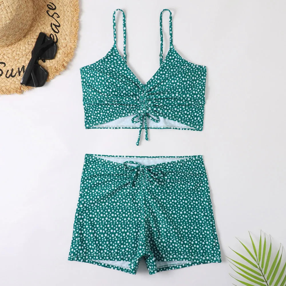 Lia | Schattige & trendy bloemen bikini in de kleur Groen voor dames in Beach stijl ideaal voor de zomer.