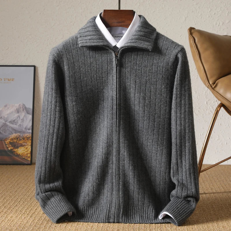 Liam | Eigentijdse wollen jas in de kleur Grijs voor heren in Heritage stijl ideaal voor de herfst.