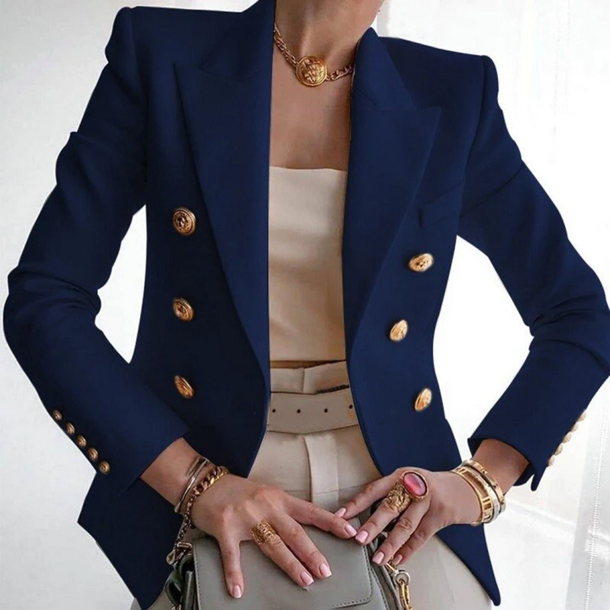 Louise | Comfortabele luxe blazer met knopen van katoen in de kleur Donkerblauw voor dames in Formal stijl geschikt voor alle seizoenen.
