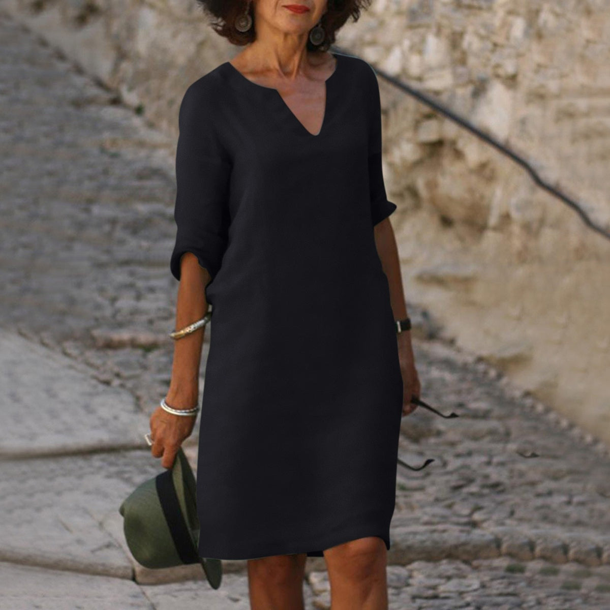 Lova | Stijlvolle zomerjurk in de kleur Zwart voor dames in stijl ideaal voor de zomer.