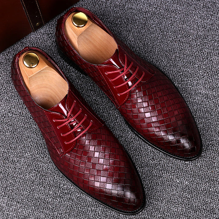 Lucas | Formele leren nette veterschoenen voor mannen in de kleur Wijnrood voor heren in stijl geschikt voor alle seizoenen.
