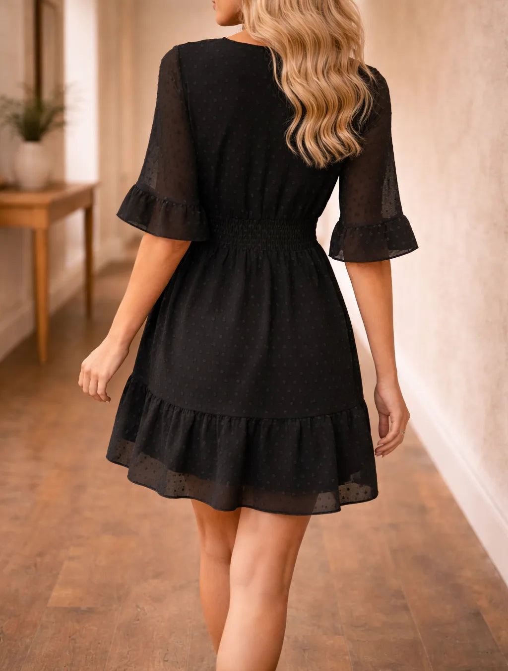 A-line mini jurk met V-hals