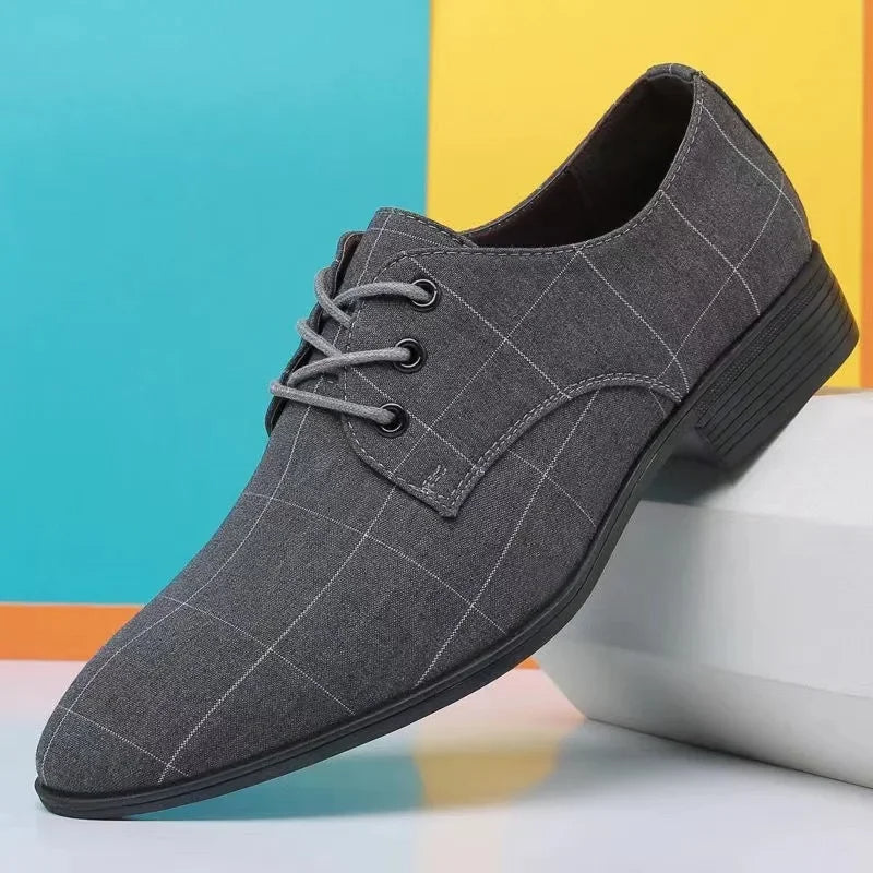 Matthijs | Grote formele lakschoenen in de kleur Grijs voor heren in stijl geschikt voor alle seizoenen.