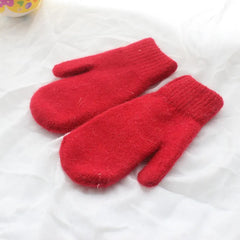 Nessa | Warme & stijlvolle pluche wanten in de kleur Rood voor dames in Lounge stijl ideaal voor de winter