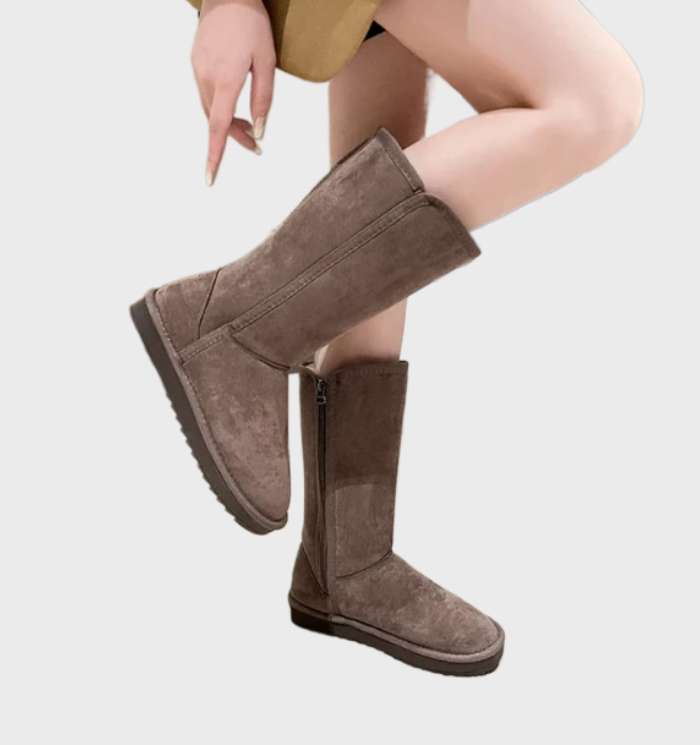 Nina | Warme en waterdichte suède sheepskin laarzen met ritssluiting in de kleur 35 voor dames in Outdoor stijl ideaal voor de herfst.