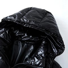 Noa | Glanzende pufferjack in de kleur Zwart voor heren in Outdoor stijl ideaal voor de winter