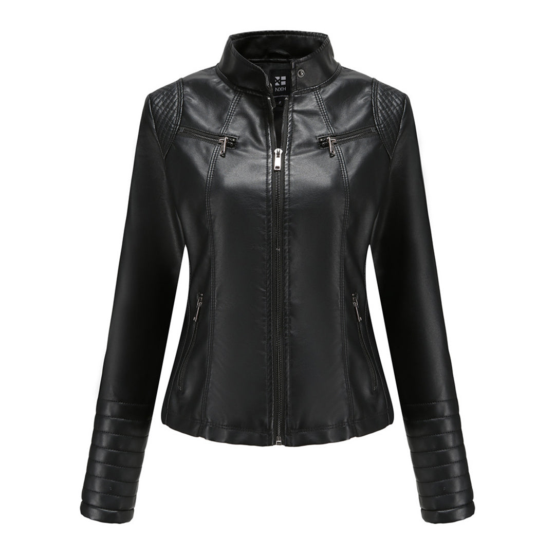 Noa | Stijlvolle leren jas in de kleur Zwart voor dames in stijl ideaal voor de herfst.
