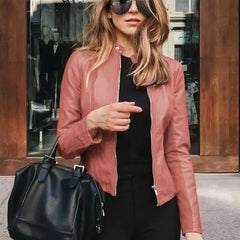 Sannela | Klassieke leren damesjas in de kleur Roze voor dames in Heritage stijl ideaal voor de herfst.