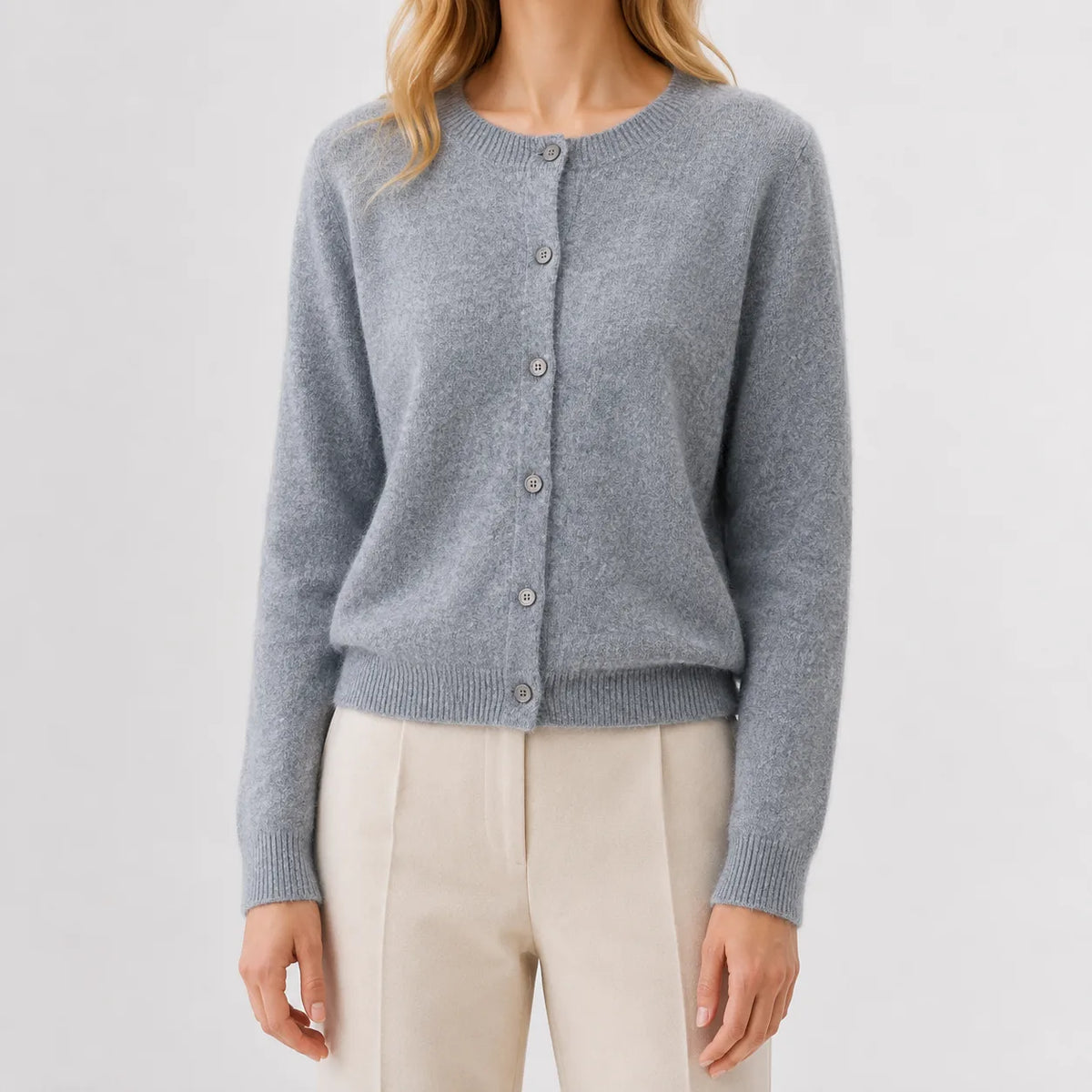 Cardigan met knopen en ribgebreide details