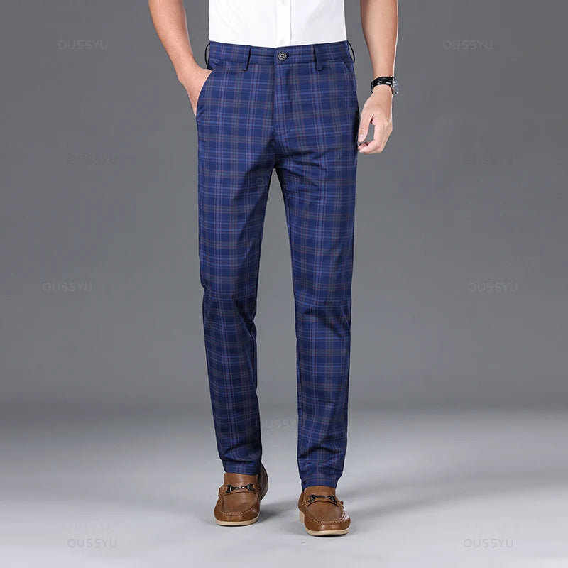 Thijs | Klassieke geruite herenpantalon in de kleur Blauw voor heren in Heritage stijl geschikt voor alle seizoenen.