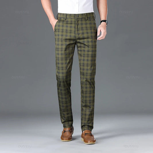 Thijs | Klassieke geruite herenpantalon in de kleur Groen voor heren in Heritage stijl geschikt voor alle seizoenen.