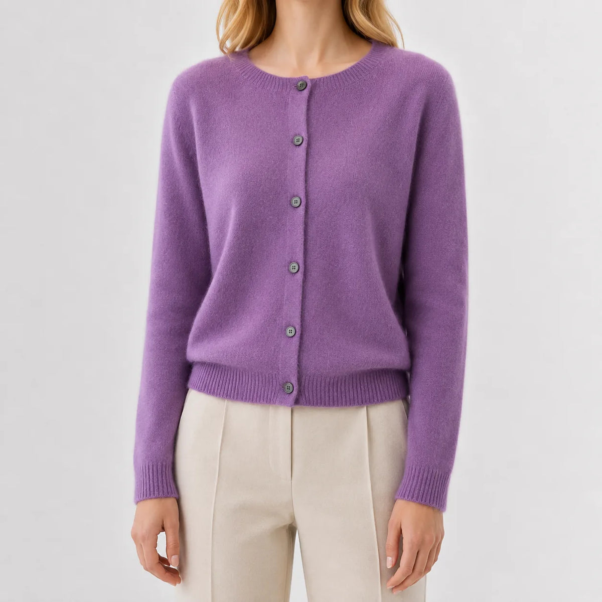 Cardigan met knopen en ribgebreide details