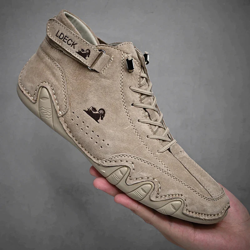 Decks | Ultra-comfortabele antislip blotevoetschoen van echt leer (Unisex) in de kleur Khaki voor dames in stijl geschikt voor alle seizoenen.